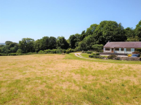 Отель Llinos Cottage  Ллангед